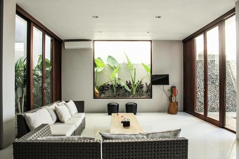 Pasific Beach Cottages Mangsit Oda fotoğraf